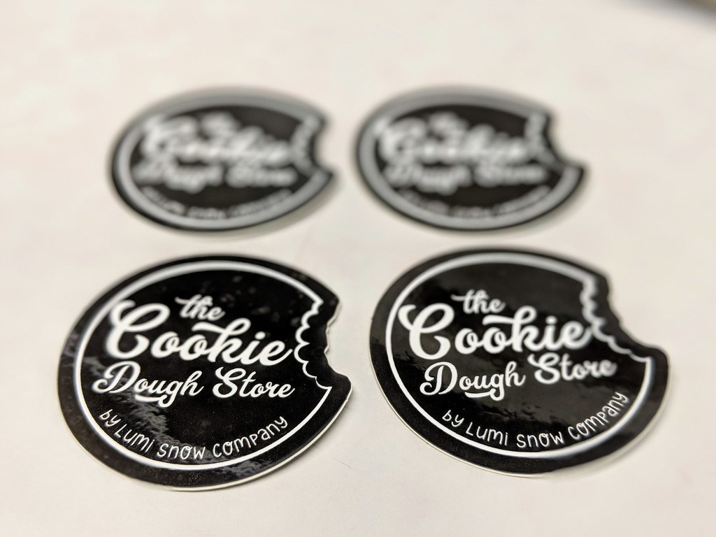 custom designed labels for restaurants with a custom die cut